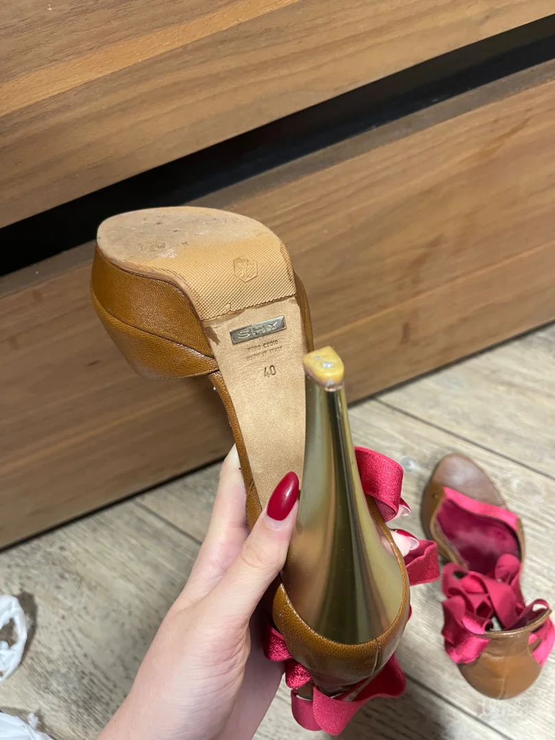 SHY Brend Roze- Braon Stikle