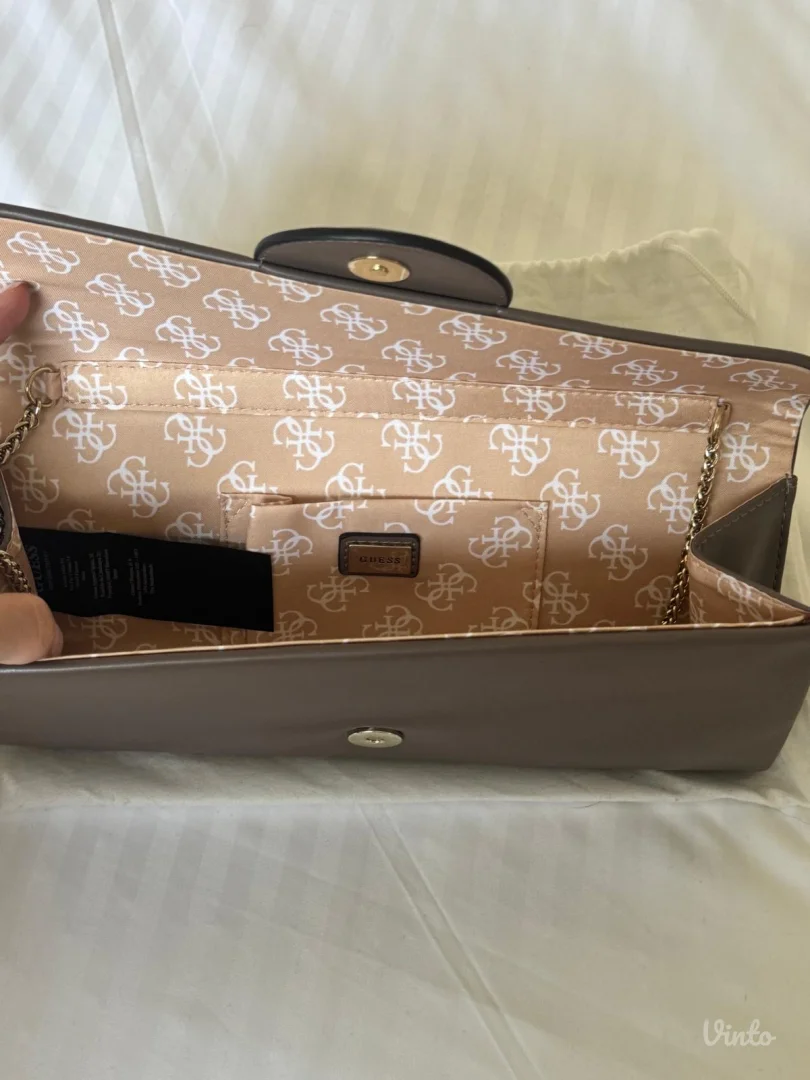 Guess Siva Pismo Torba