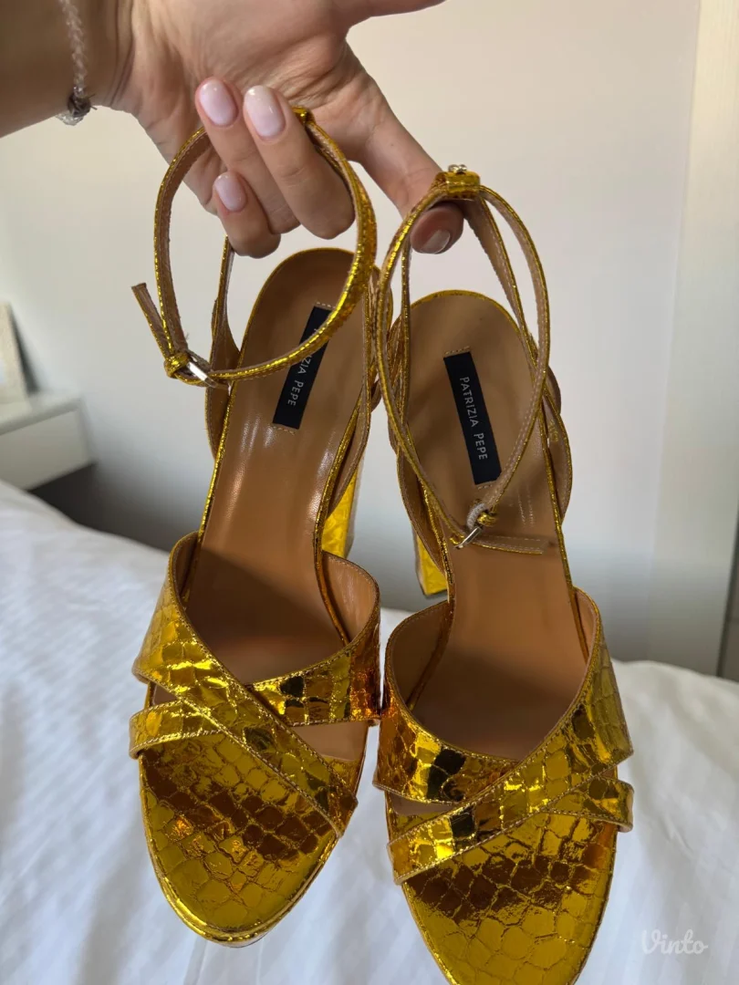 Štikle - Patrizia Pepe Zlatne