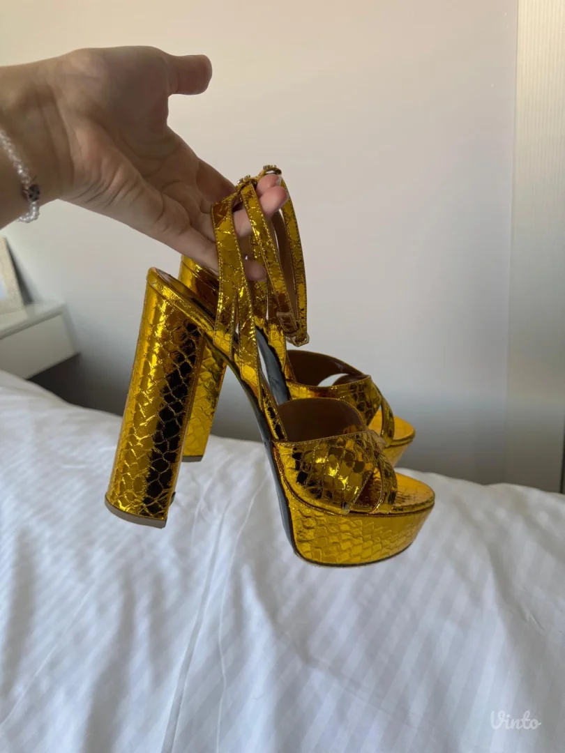 Štikle - Patrizia Pepe Zlatne