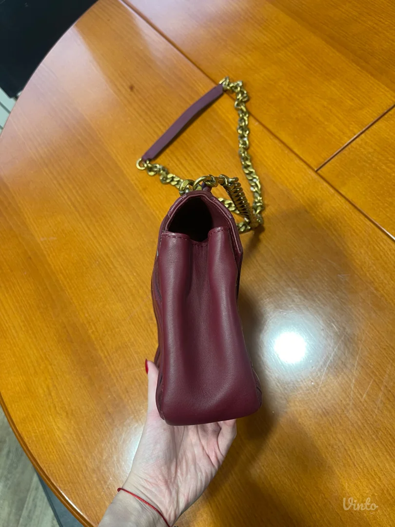 Saint Laurent Torbica