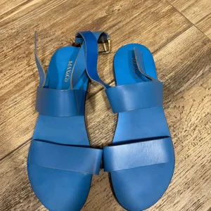 Max&Co Sandale- Kožne Plave