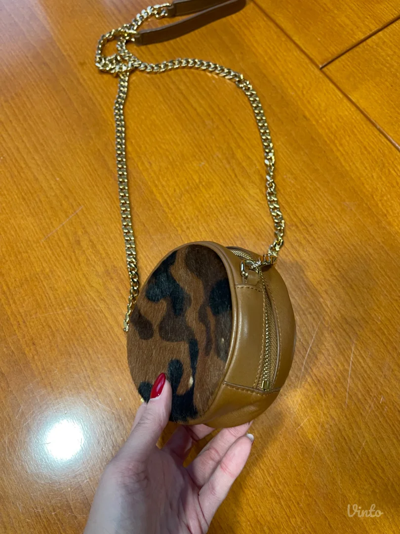 Saint Laurent Torbica