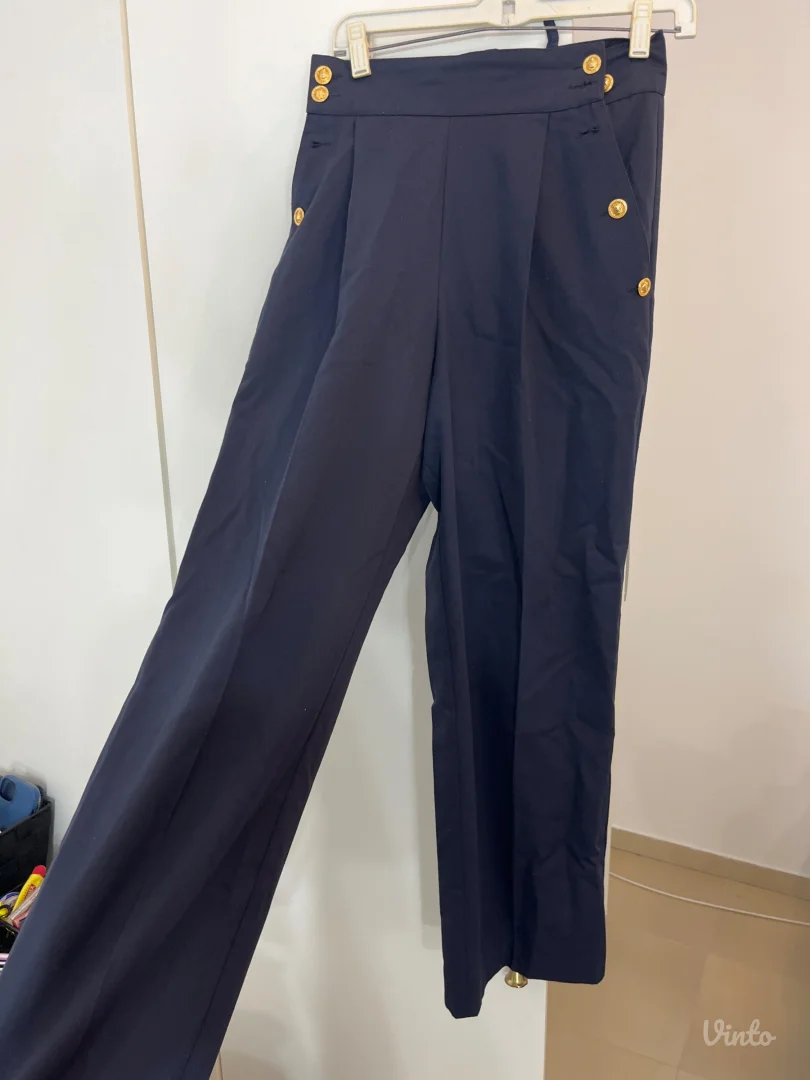 Teget duboke pantalone