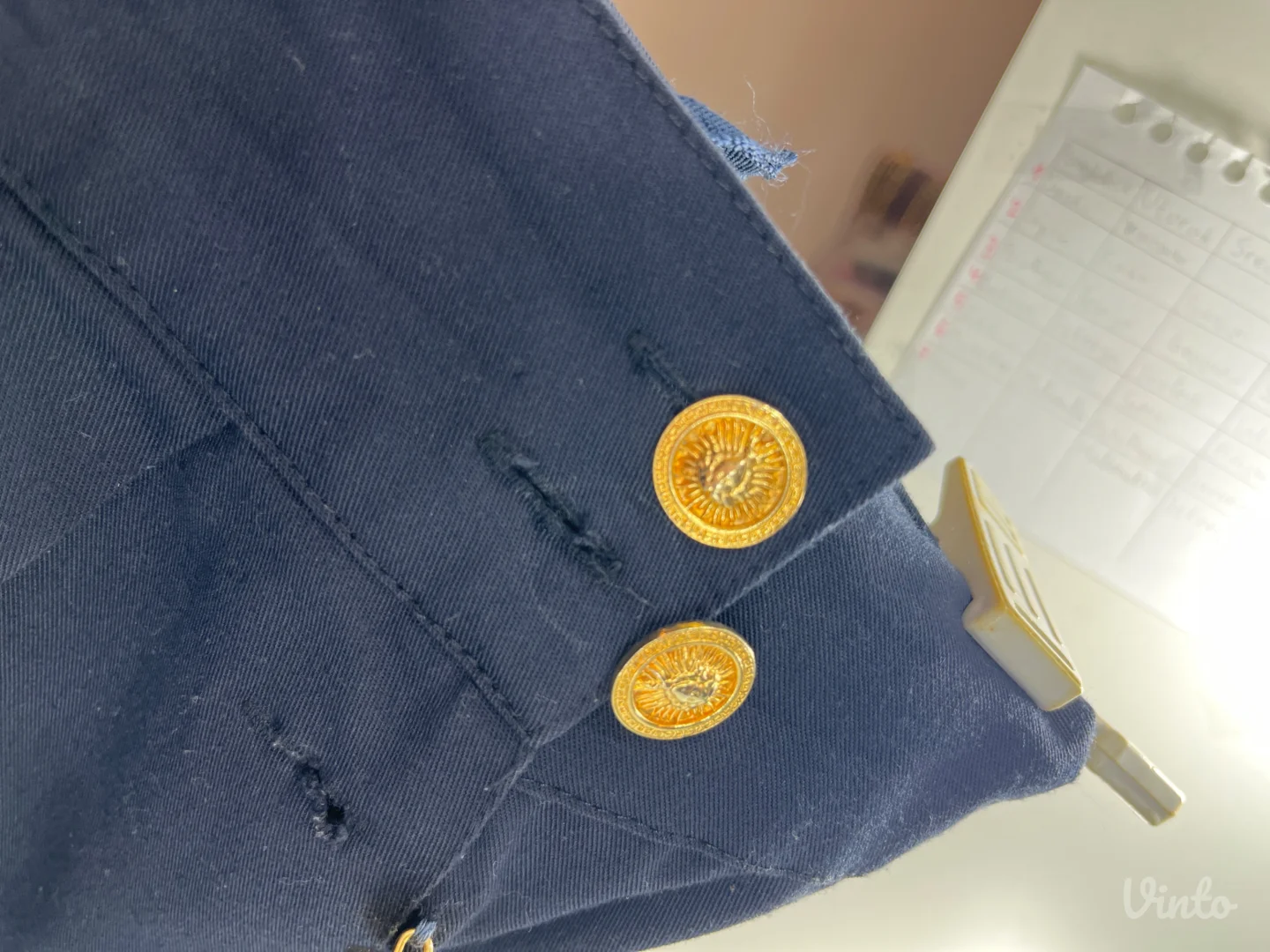 Teget duboke pantalone