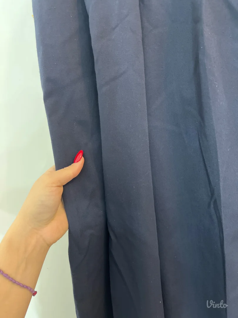 Teget duboke pantalone