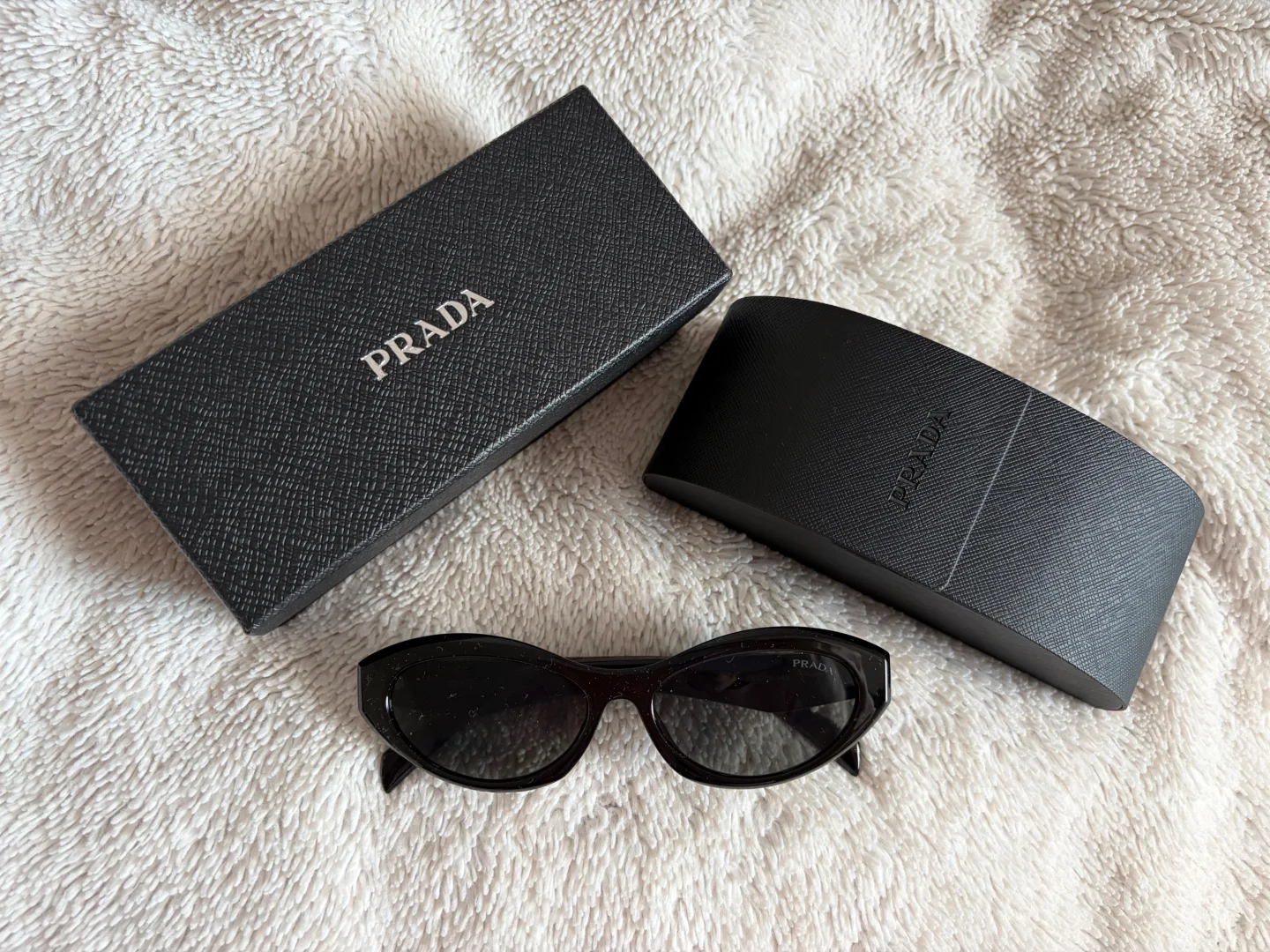 Prada naocare za sunce