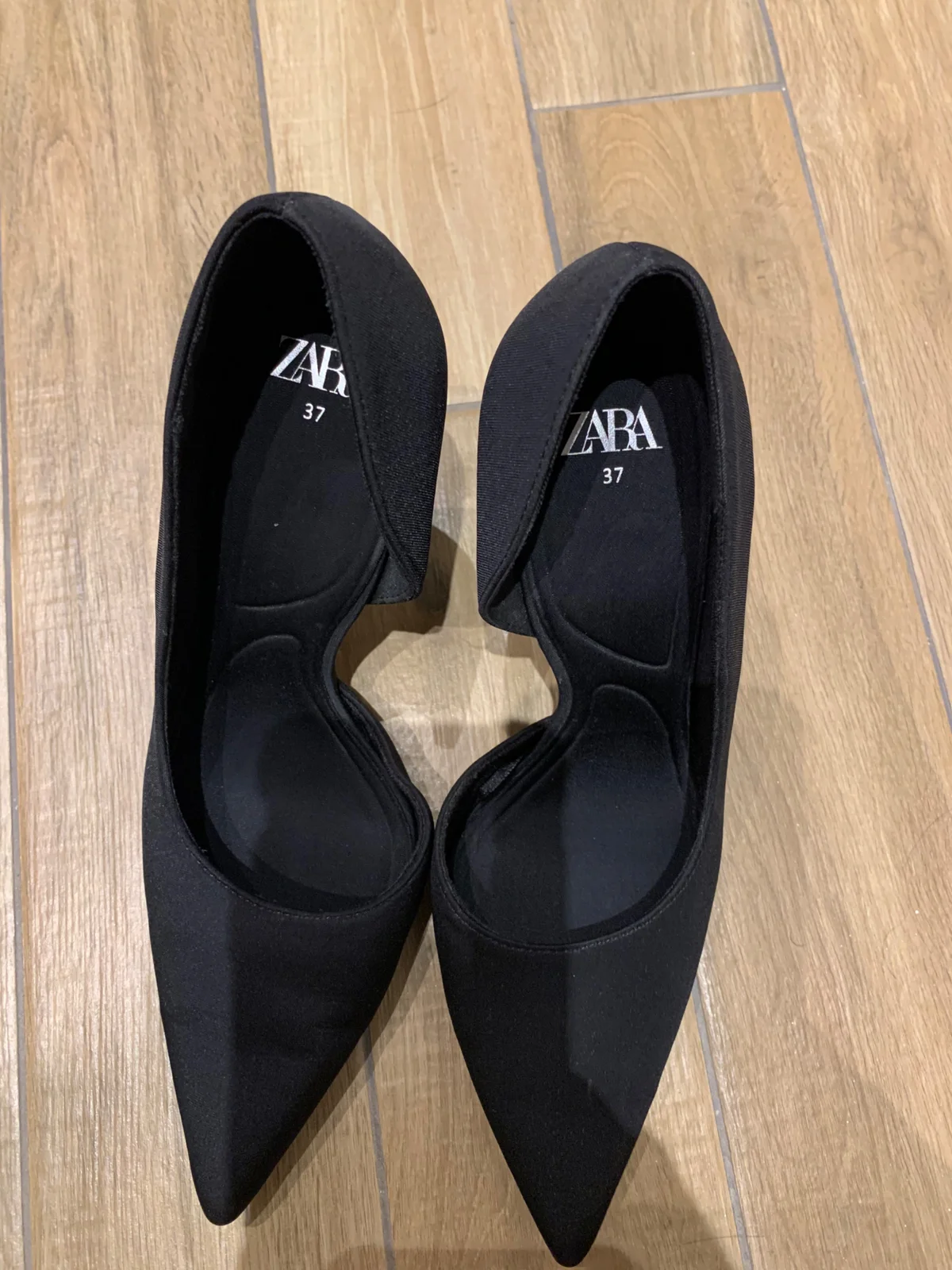 Zara stikle