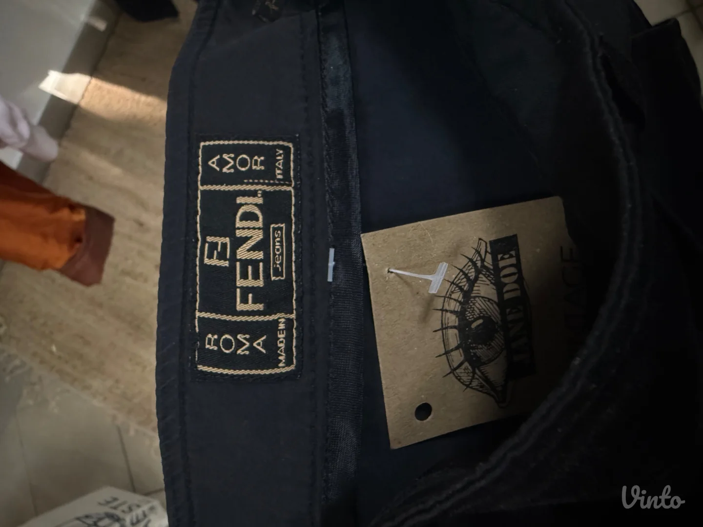 Fendi original crna pencil suknja