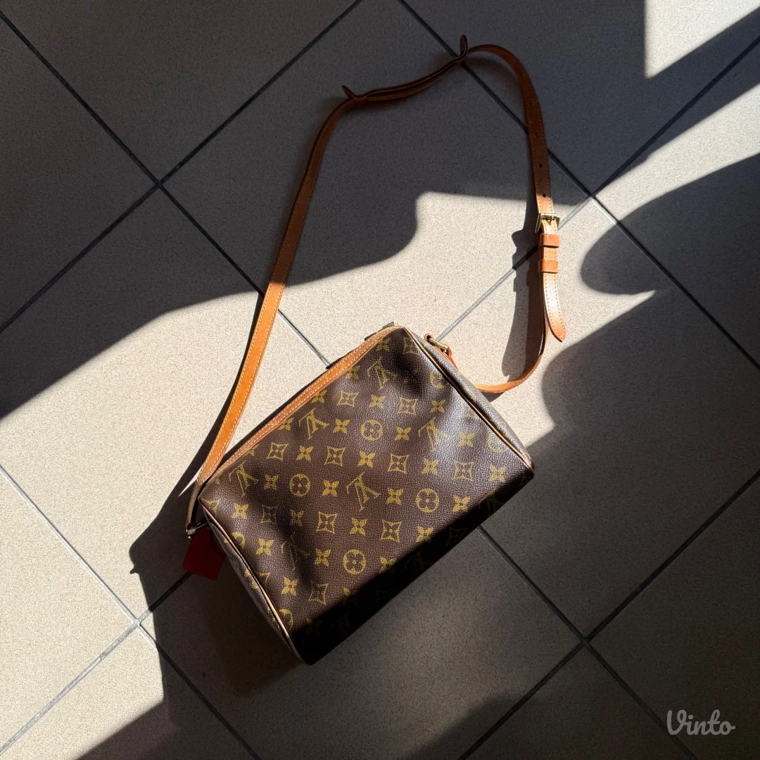 Louis Vuitton original tasna