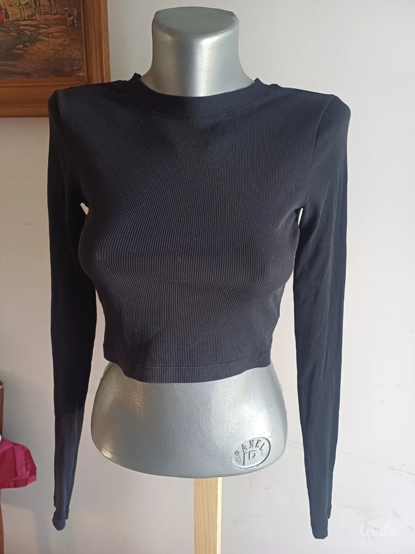 Incanto - pamucna crop majica