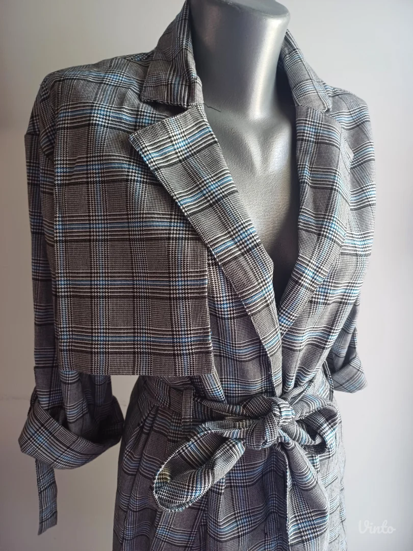 Bershka mantil karirani sivi