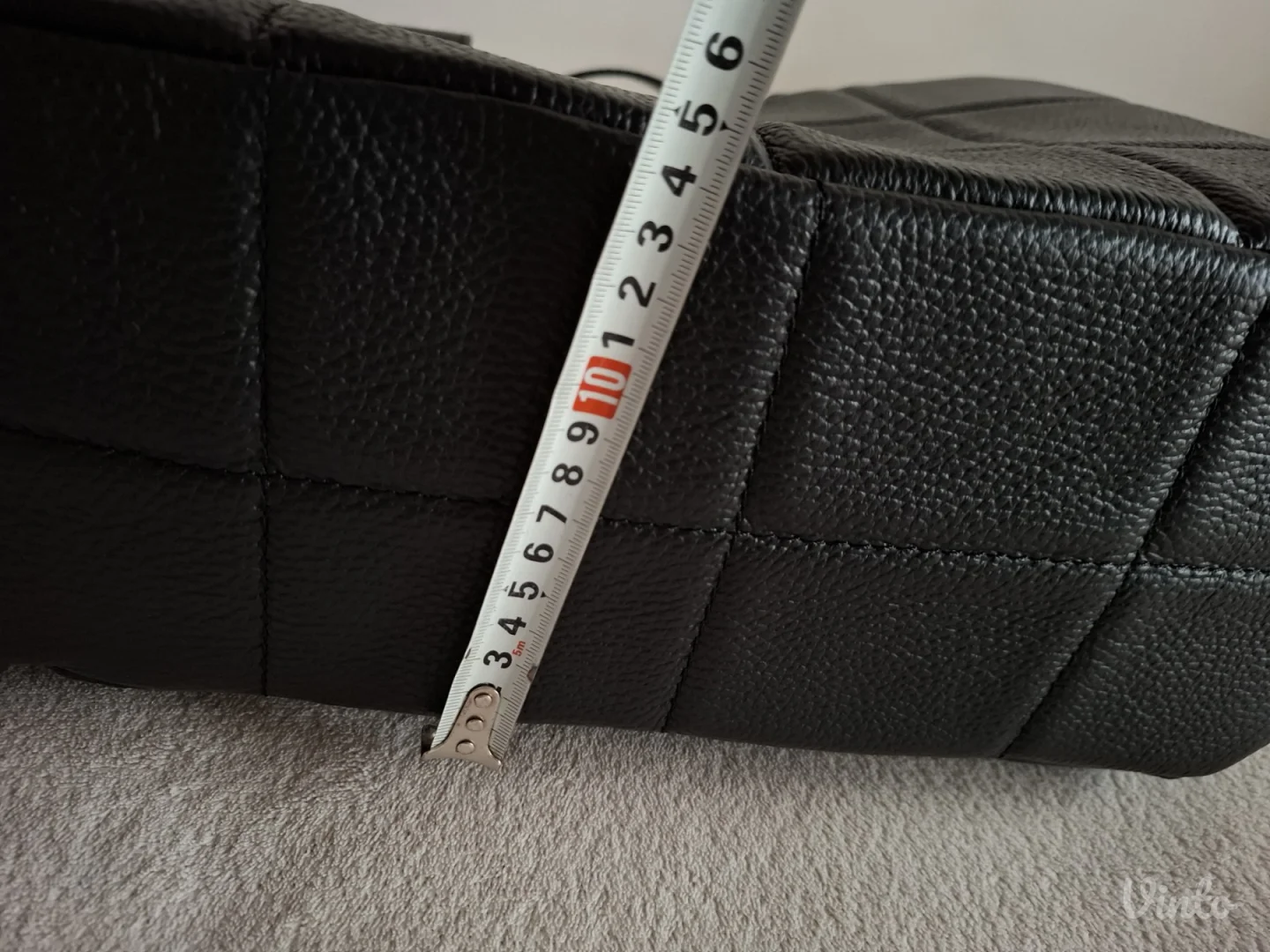 Uggari crna kožna torba NOVO