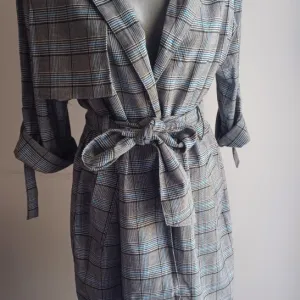 Bershka mantil karirani sivi