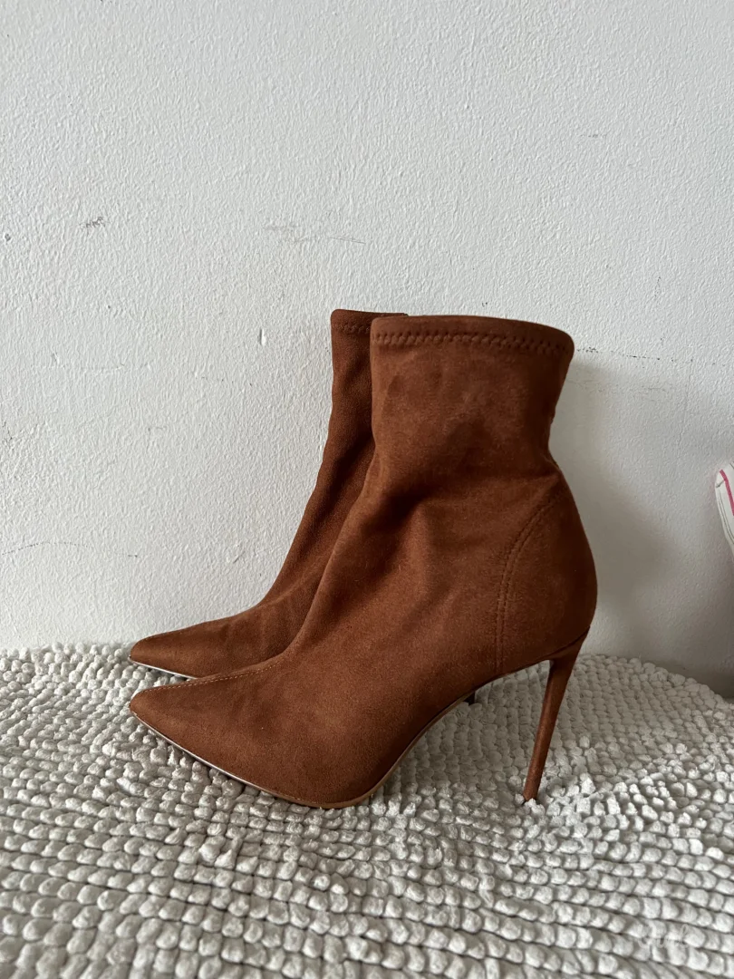 Steve Madden cizmice