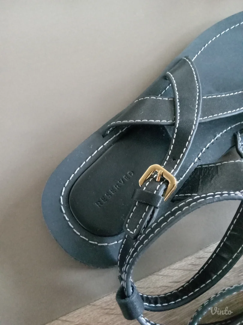 Kožne sandale.Reserved.Novo!