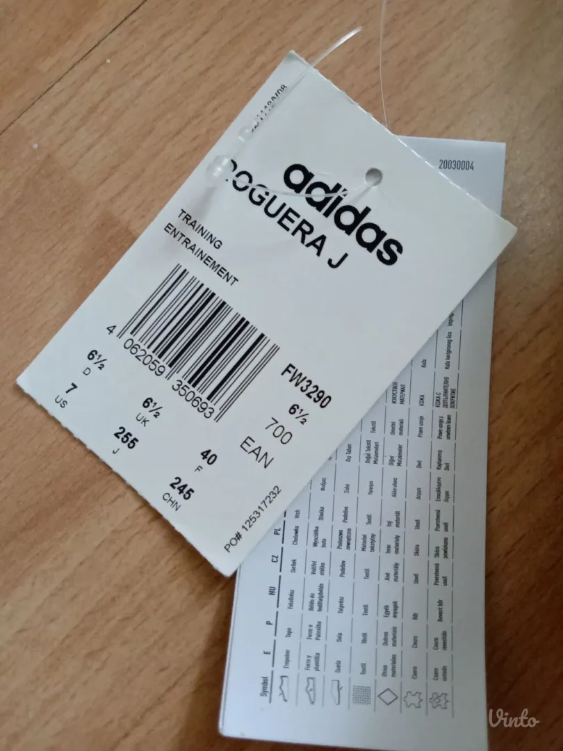 Patike za dečaka.Adidas.Novo!