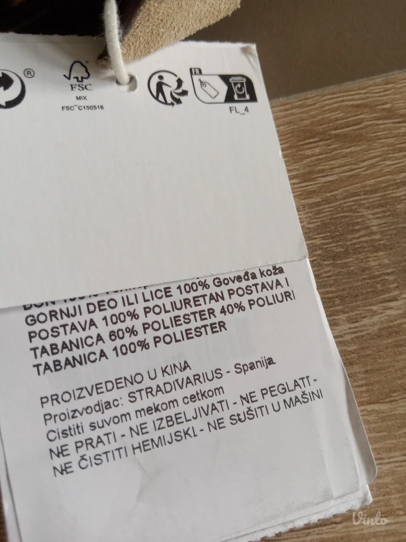 Kožne papuče Stradivarius.Novo!