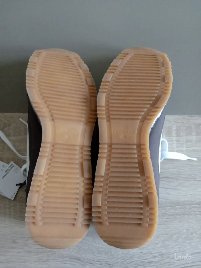 Patike.Bershka.Novo!