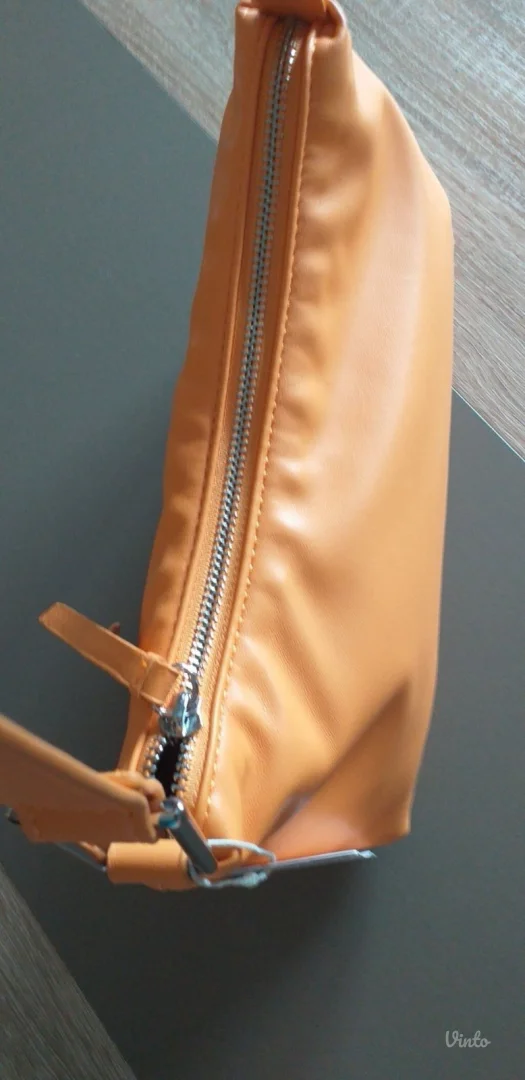 Torbica.Pull&Bear.Novo!