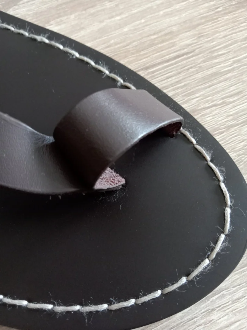 Kožne sandale.Pull&Bear.Novo!