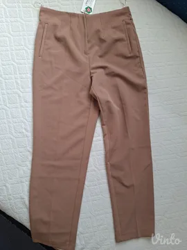 Bez pantalone