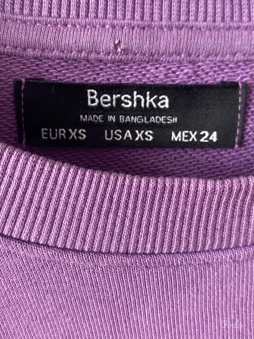 Bershka dukserica
