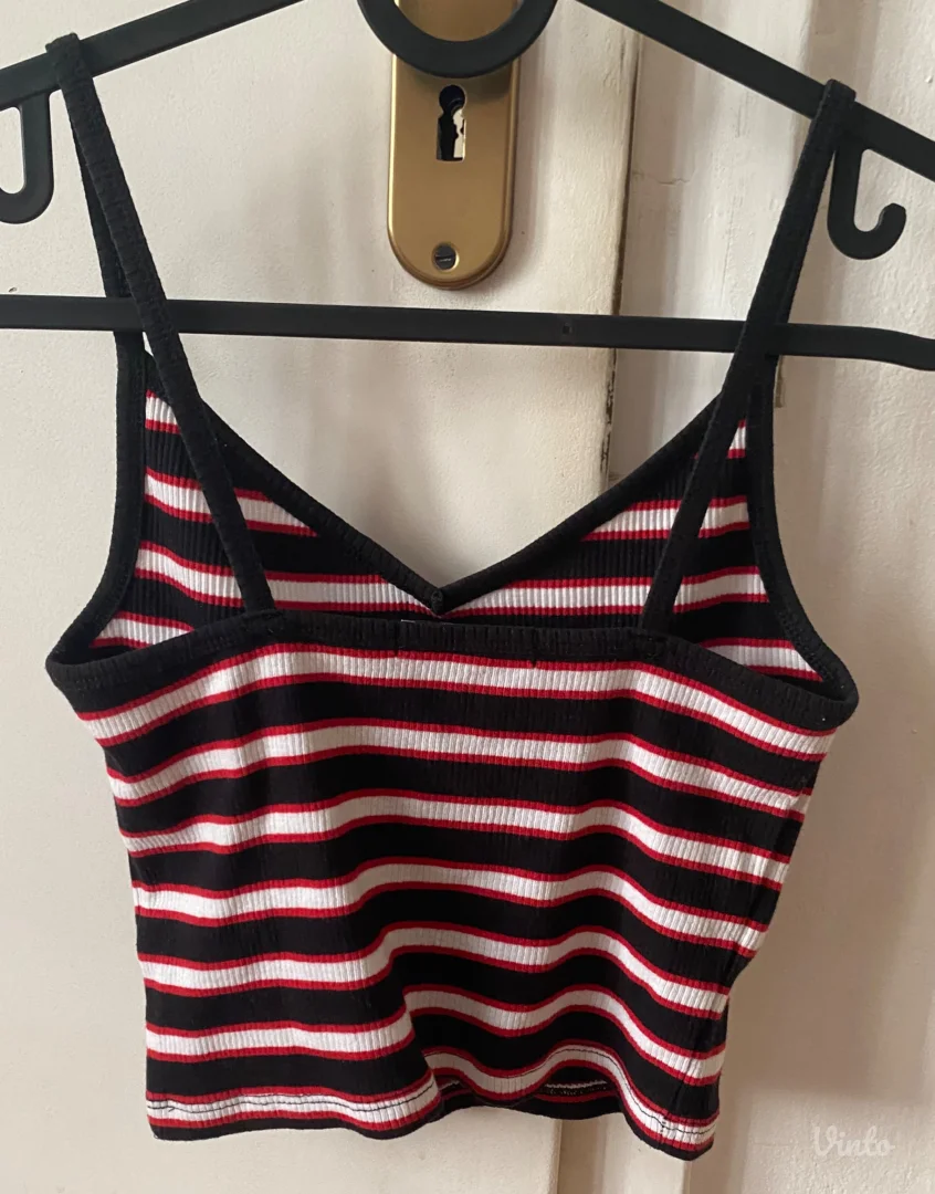 Rebrasta majica na bretele