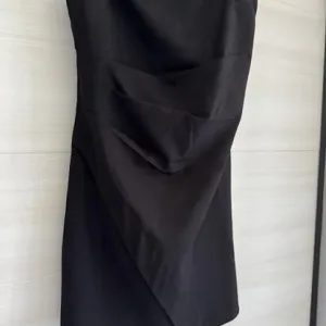 Stradivarius haljina