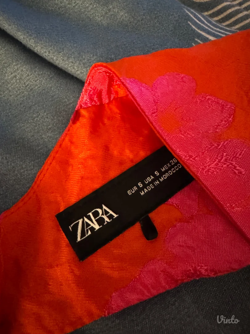 Zara kratka haljina, nošena jednom,S velicina