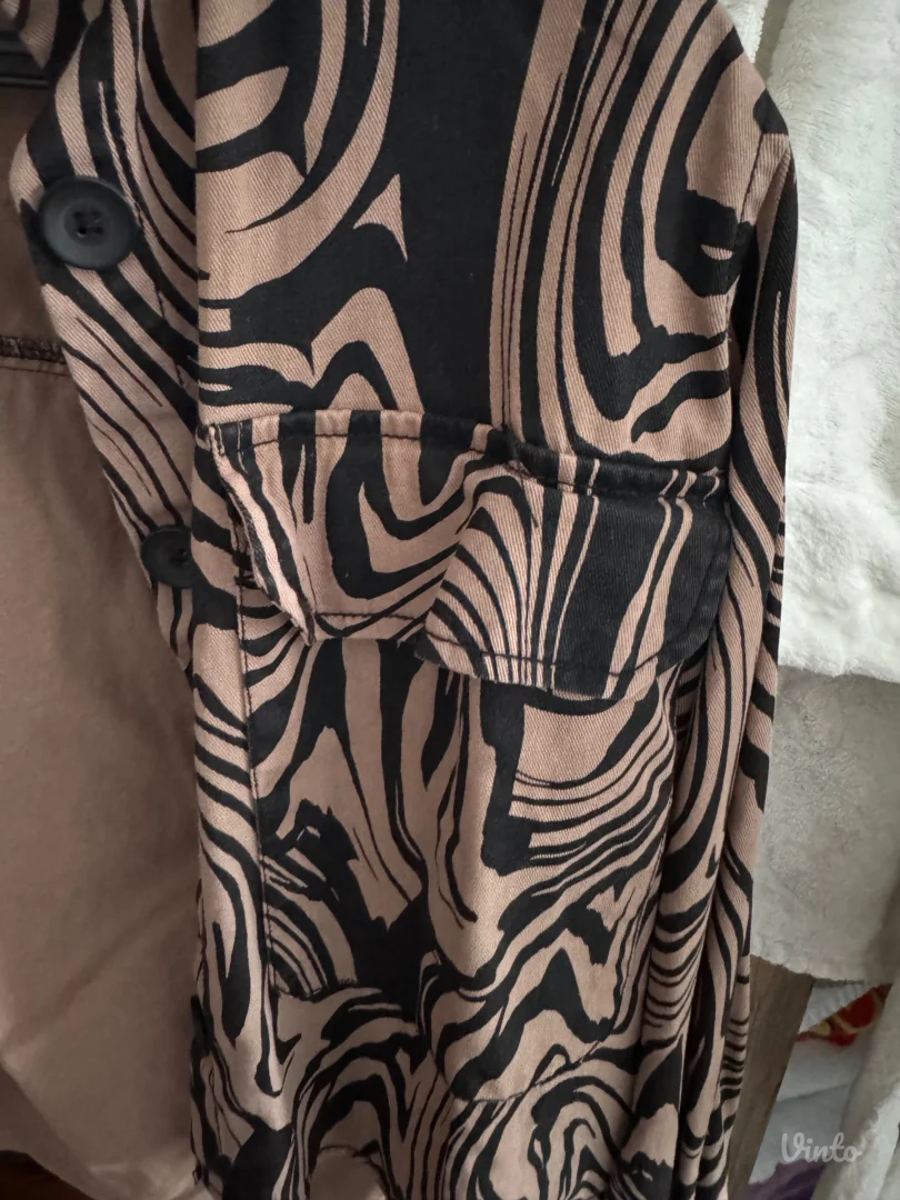 Stradivarius košulja jaknica