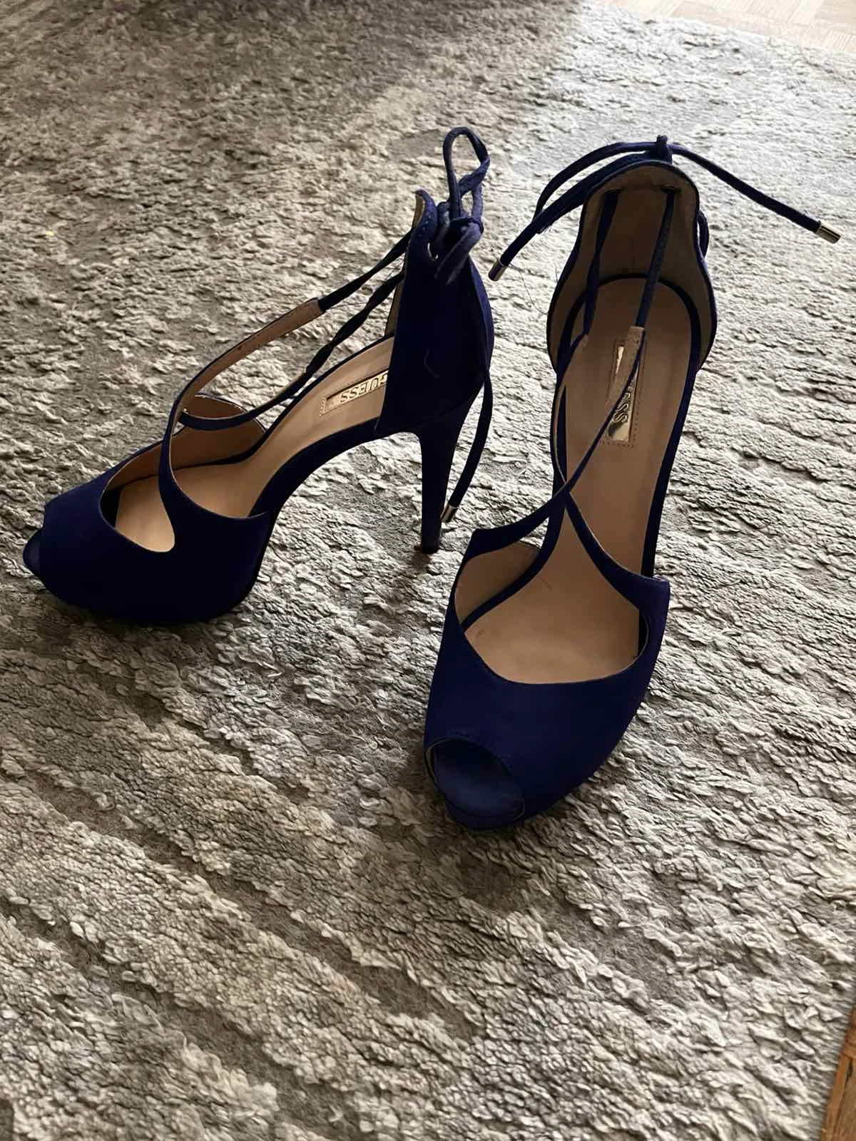 Guess sandale