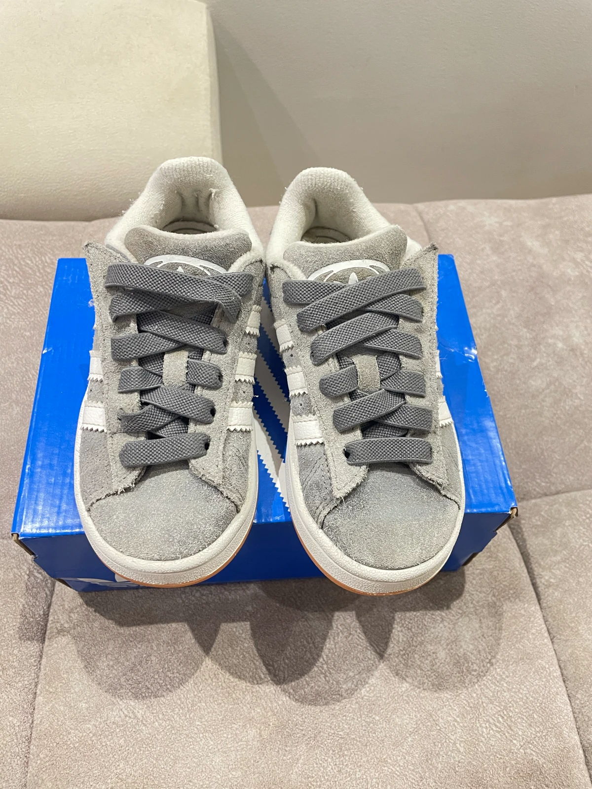 Adidas Campus