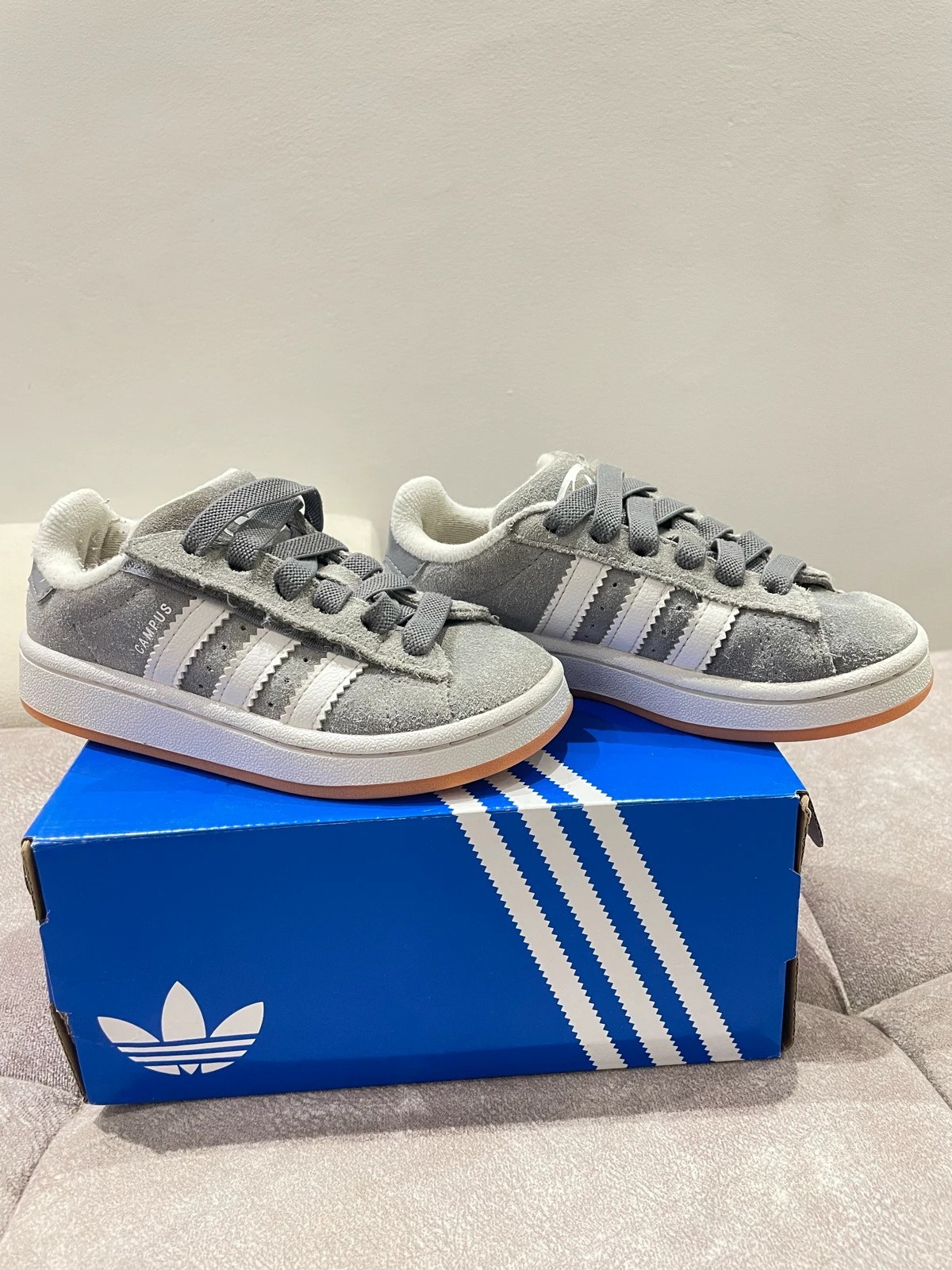 Adidas Campus