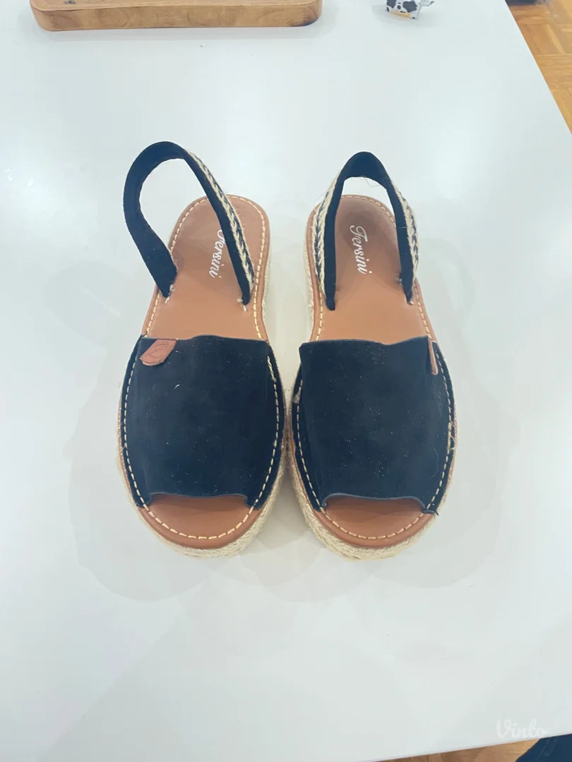 Espadrile