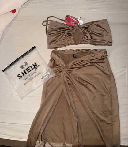 Shein komplet za plažu