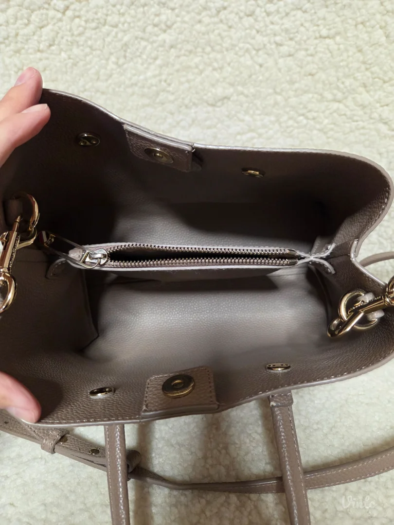 Tommy Hilfiger torba