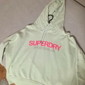 Superdry dukser
