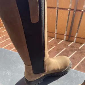 Africa-kožne čizme