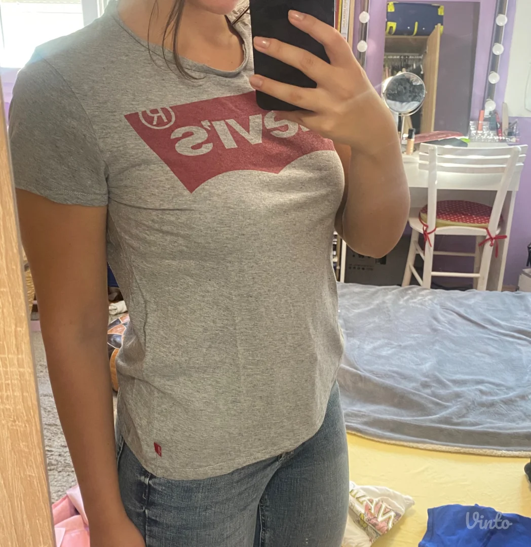 Levis siva ženska majica