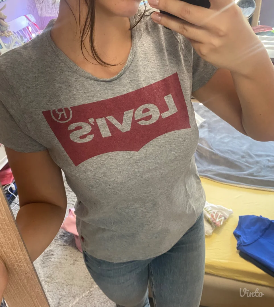 Levis siva ženska majica