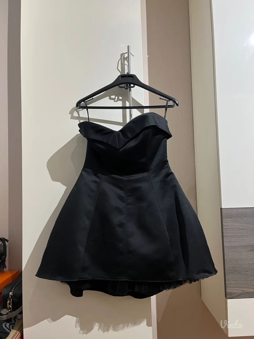 Haljina kreatorke Tijane Žunić