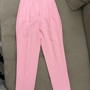 Zara pantalone