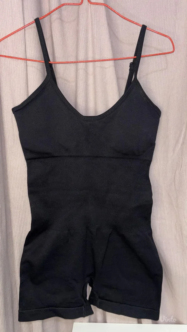 Kombinezon za trening nov