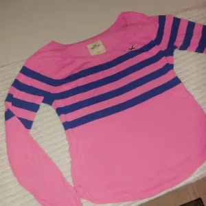 Holister ženski dzemper