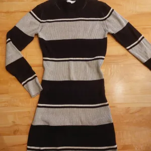 Original calvin klein haljina