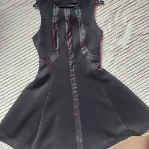 Vero moda haljina nova