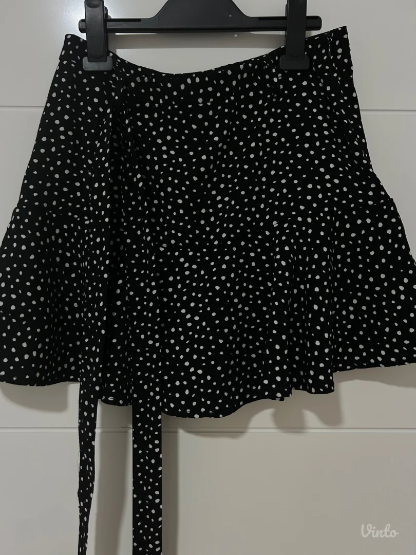Stradivarius polka dot skirt