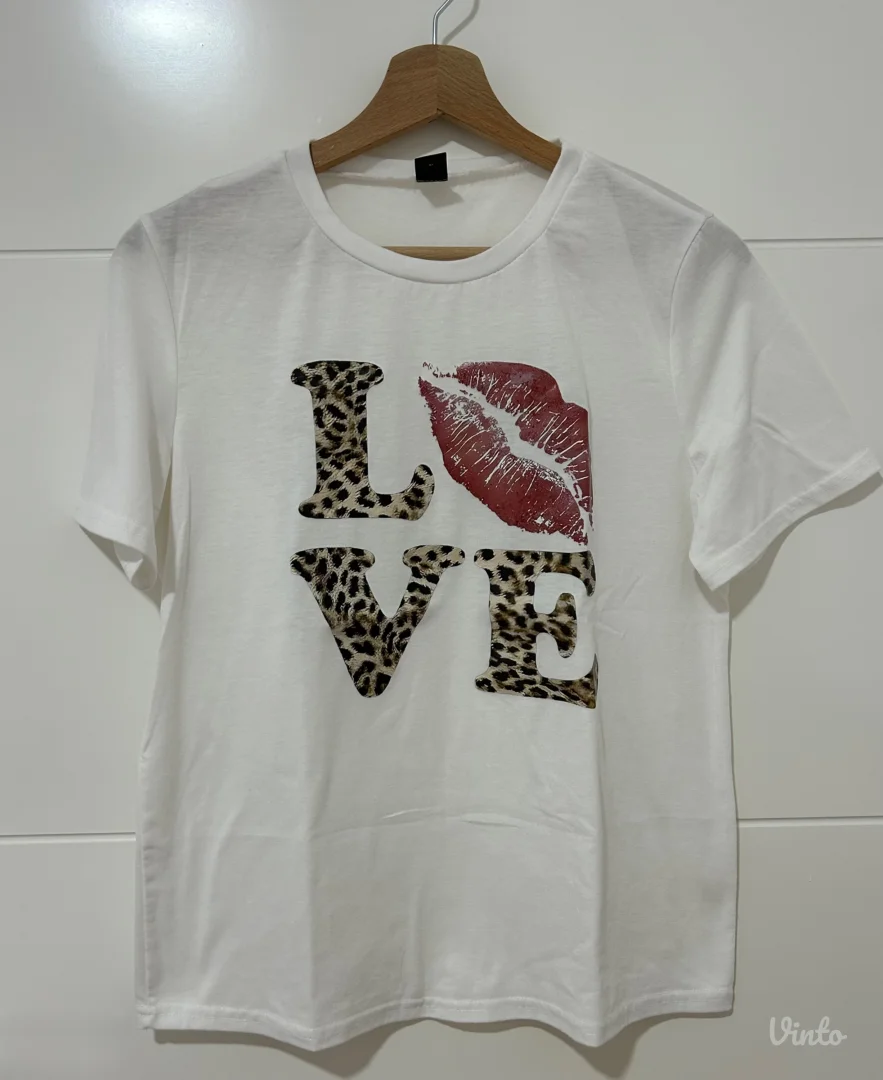 SHEIN T-SHIRT