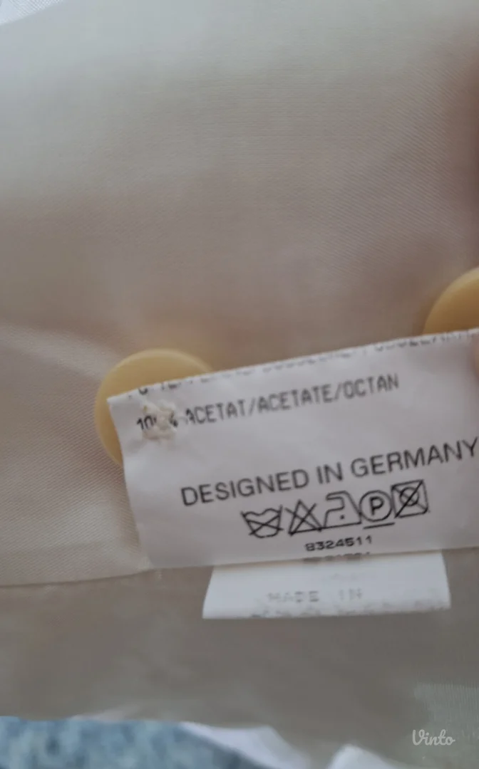 Beli sako od tvida vel M